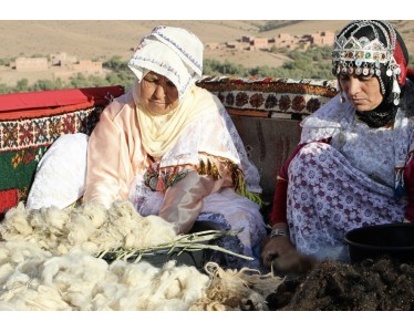 Coopérative Féminine Iznaguen des Tapis Authentiques – Taznakht