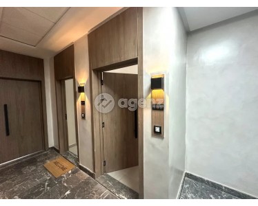 LOCATION D'ESPACES DE BUREAUX COWORKING