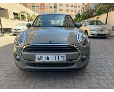 MINI ONE AUTOMATIQUE 2018