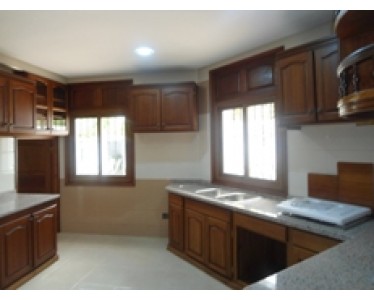 Location d'un villa a l'agdal de 1000 m2