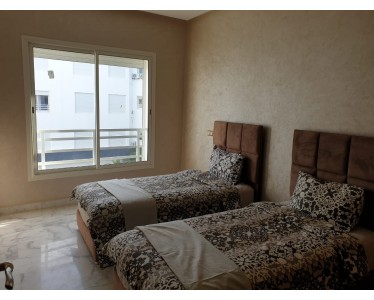 À louer : Bel appartement meublé à Harhoura – Vue piscine