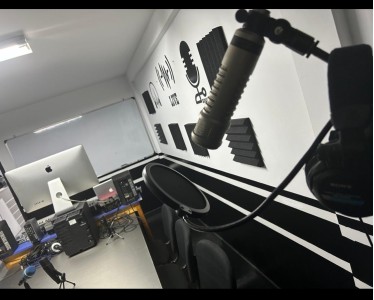 L’Académie des Arts des Médias et de l’Audiovisuel (A.A.M.A.)
