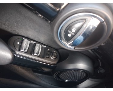 MINI ONE AUTOMATIQUE 2018