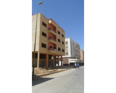 Immeuble à vendre R+3 deux faces 180 m²   semi finie à quartier marjane 1 Meknès