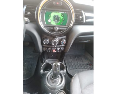 MINI ONE AUTOMATIQUE 2018