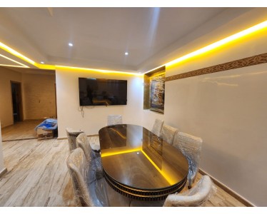 À LOUER – LUXUEUX APPARTEMENT MEUBLÉ À AGDAL
