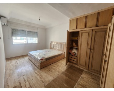 À LOUER – LUXUEUX APPARTEMENT MEUBLÉ À AGDAL
